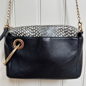 Vince Camuto Black & Snakeskin Pattern Leather Cross Body Bag 8” by 5.5” by 2.5”